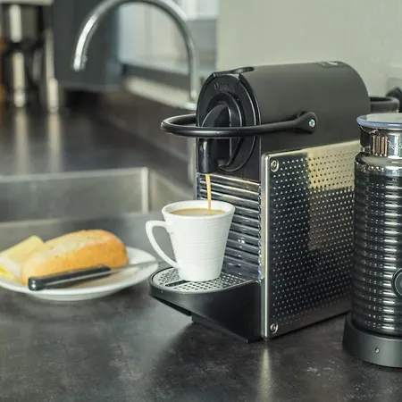 Beautiful Luxurious Situated In Villa Den Burg