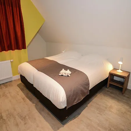 Beautiful Luxurious Situated In Vila