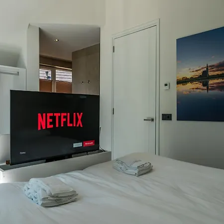 Beautiful Luxurious Situated In Vila